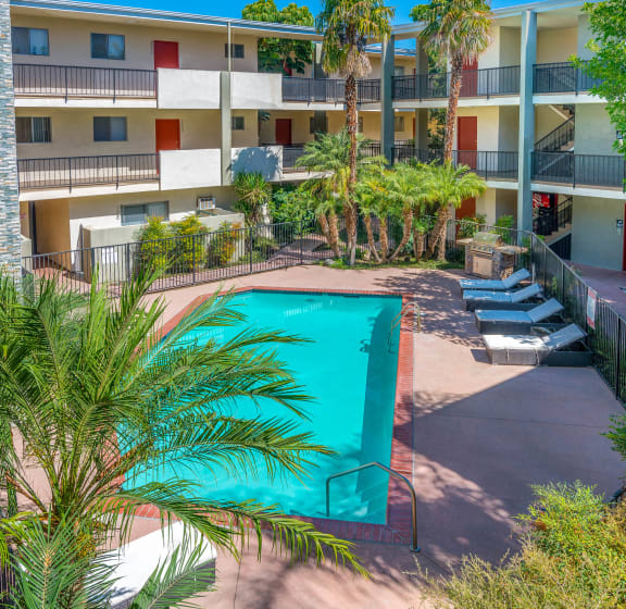 Glade Apartments Apartments in Woodland Hills, CA